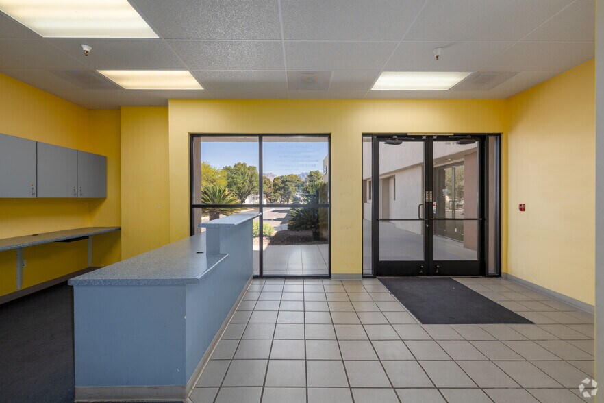 More Photos Of 6206-6246 E Pima St, Tucson Medical For Sale