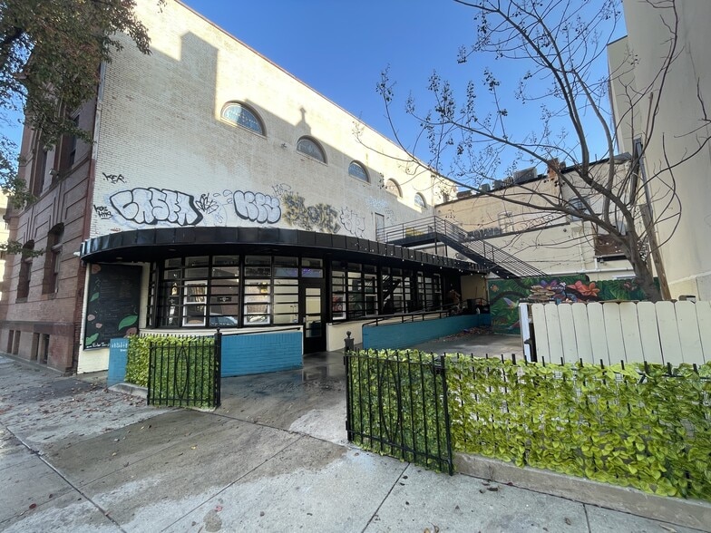 More Photos Of 1225 Cathedral St, Baltimore Restaurant For Lease