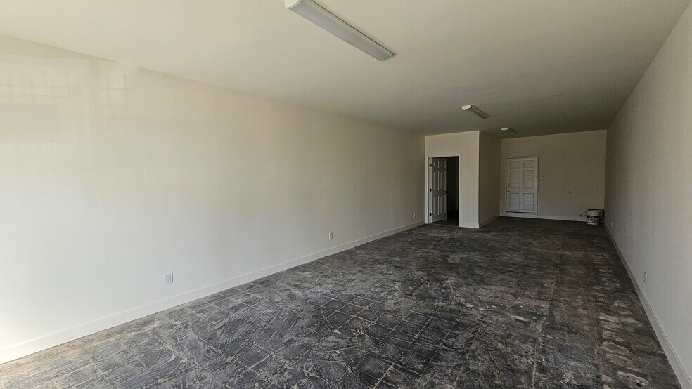 More Photos Of 701-709 E Artesia Blvd, Long Beach Storefront For Lease