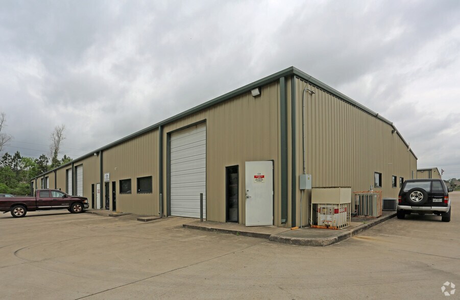 More Photos Of 4503 Spring Cypress Rd, Spring Warehouse For Lease