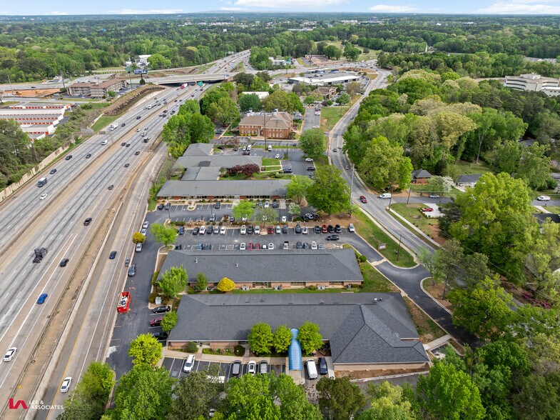 More Photos Of 1400 Montreal Rd, Tucker Medical For Lease