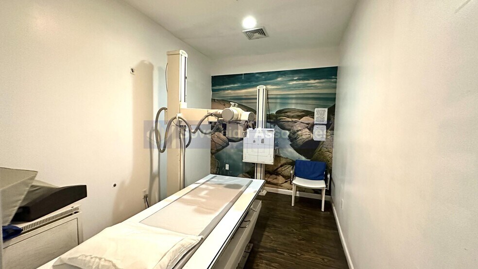 More Photos Of 446-448 Broadway, New York Storefront Retail Residential For Lease