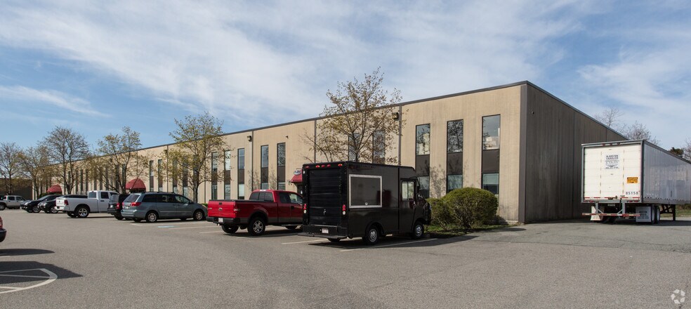 More Photos Of 89-99 York Ave, Randolph Warehouse For Lease