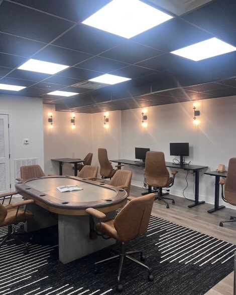 More Photos Of 160-164 N 2nd St, Philadelphia Apartments For Lease