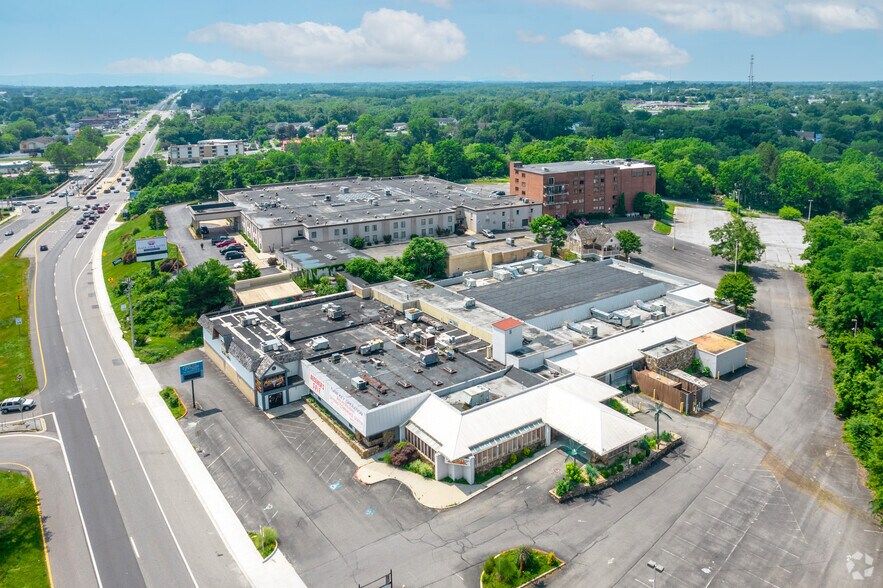 More Photos Of 901 Dual Hwy, Hagerstown Restaurant For Sale