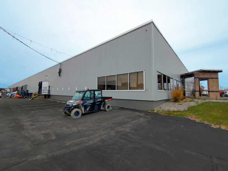 Primary Photo Of 105 McLaughlin Rd, Rochester Warehouse For Lease