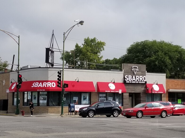 More Photos Of 5554 W Fullerton Ave, Chicago Restaurant For Sale