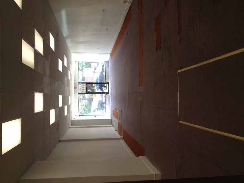 More Photos Of 6442-6450 Cermak Rd, Berwyn Apartments For Lease