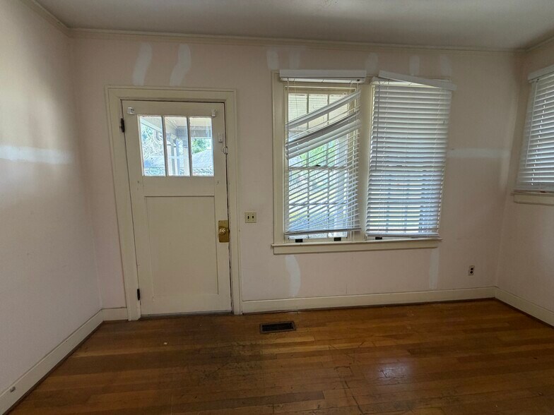 More Photos Of 208 Durden St, Vidalia Office Residential For Sale