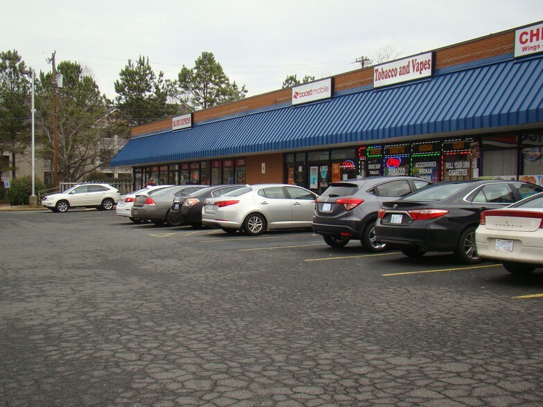 More Photos Of 7705 S Tryon St, Charlotte General Retail For Lease