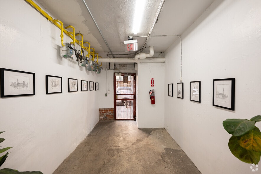 More Photos Of 811 Walton Ave, Bronx Apartments For Lease
