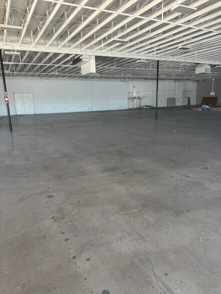 More Photos Of 116 N Lindsay Rd, Mesa Unknown For Lease