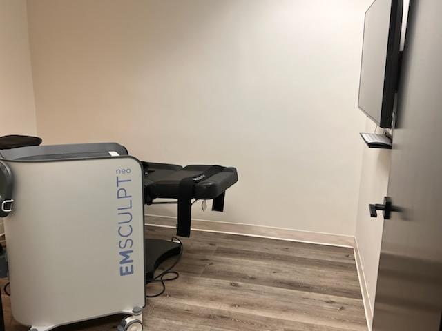 More Photos Of 2651-2675 Irvine Ave, Costa Mesa Storefront For Lease