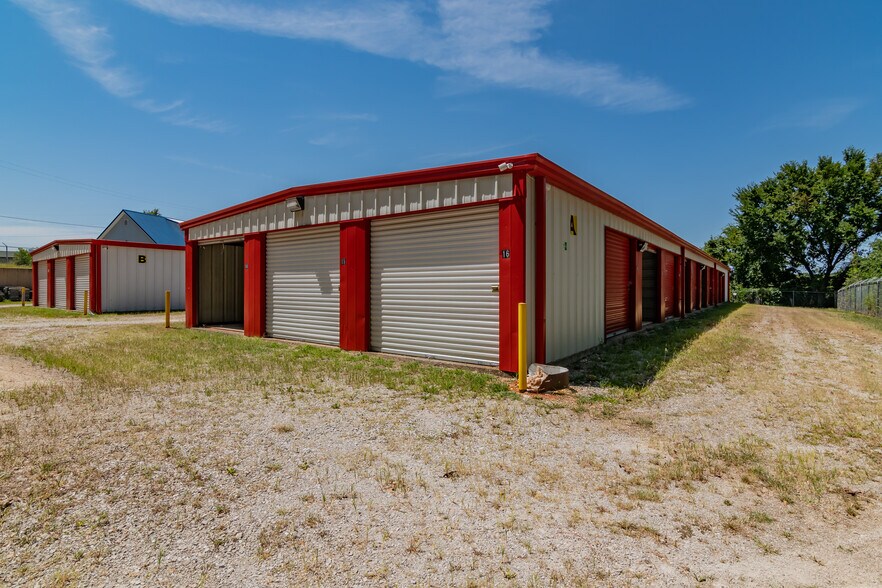 More Photos Of 23371 Old Highway 160, Reeds Spring Restaurant For Sale