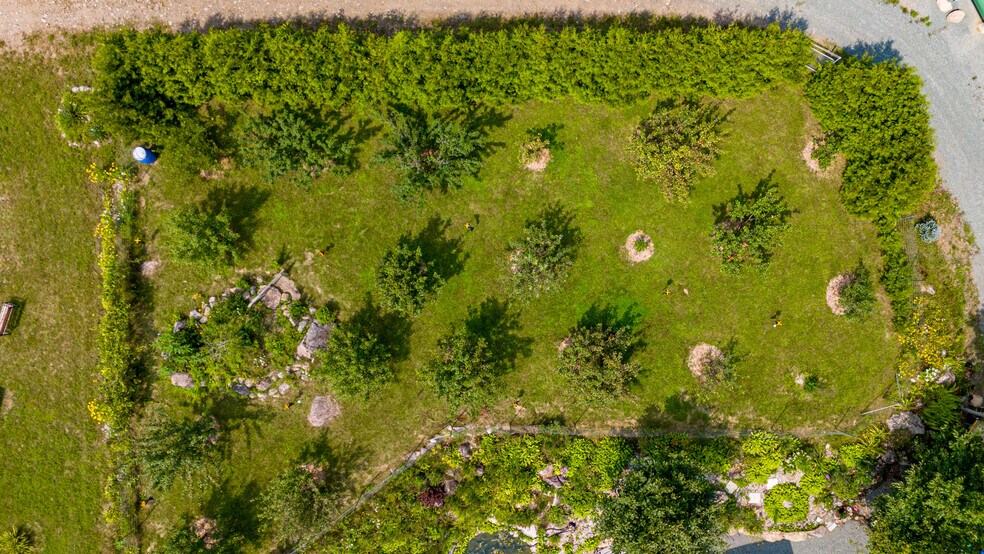 More Photos Of 57 Rue Allan, Brownsburg-chatham Apartments For Sale