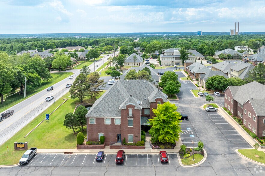 More Photos Of 4715 E 91st St, Tulsa Medical For Lease