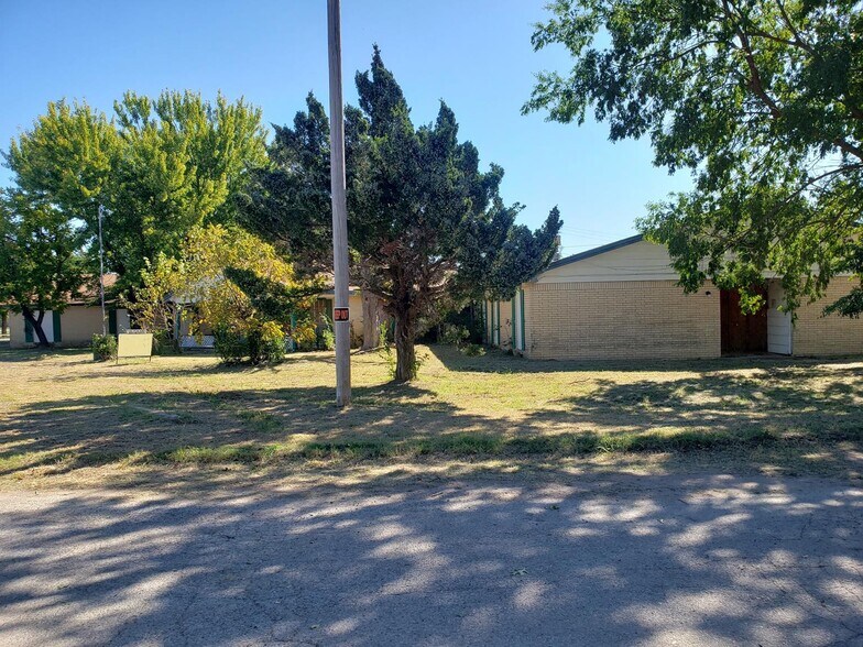 More Photos Of 600 E California Ave, Walters Congregate Senior Housing For Sale