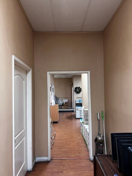 More Photos Of 1401 S Santa Fe Ave, Compton Warehouse For Sale