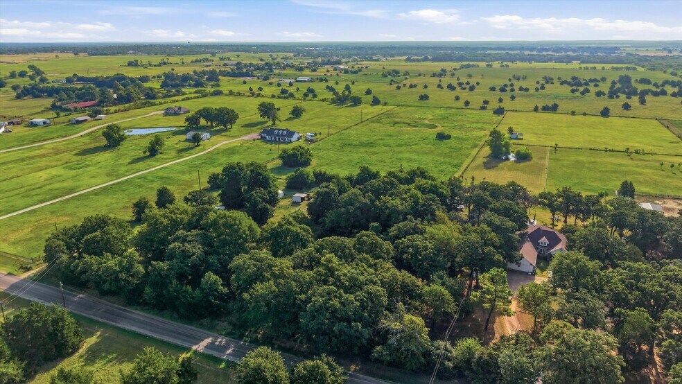 More Photos Of 1614 W Line Rd, Whitesboro Land For Sale