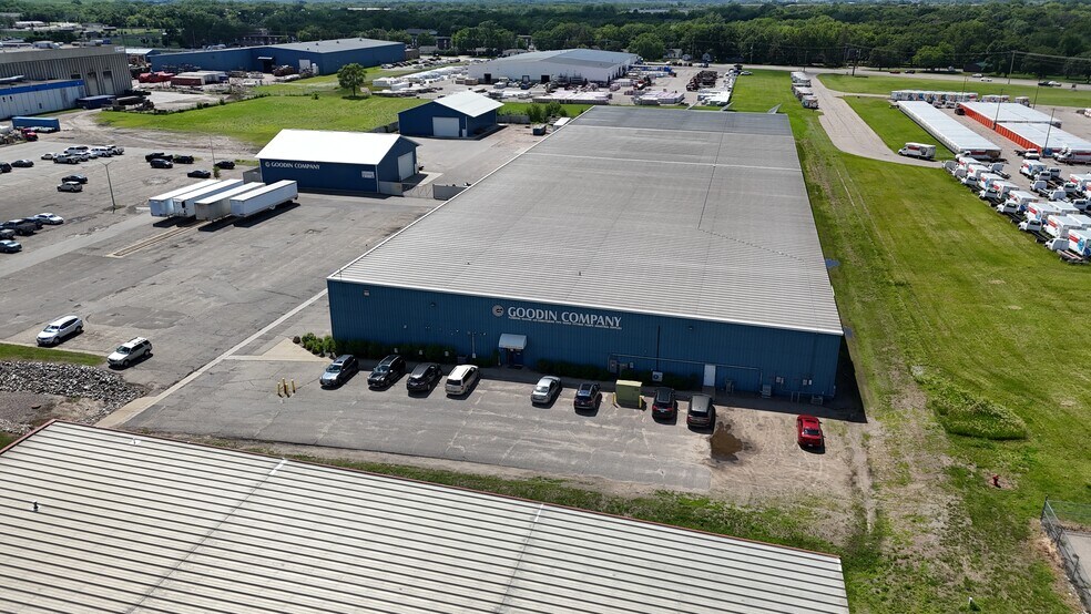 More Photos Of 5205 Foundry Cir, Saint Cloud Warehouse For Sale