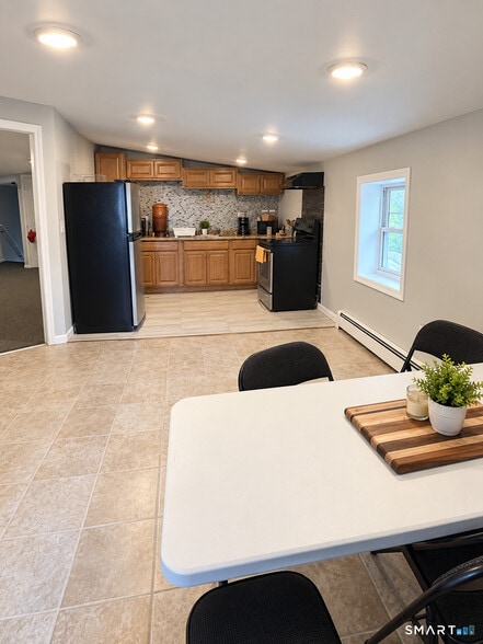 More Photos Of 40-42 Webster St, Hartford Apartments For Sale