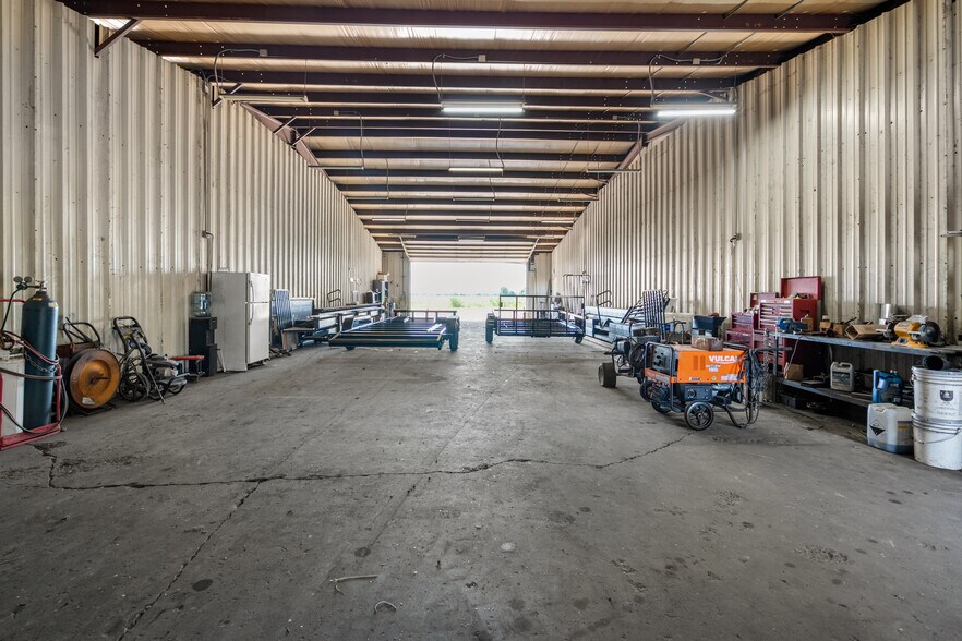 More Photos Of 2946 State Highway V, Matthews Warehouse For Sale