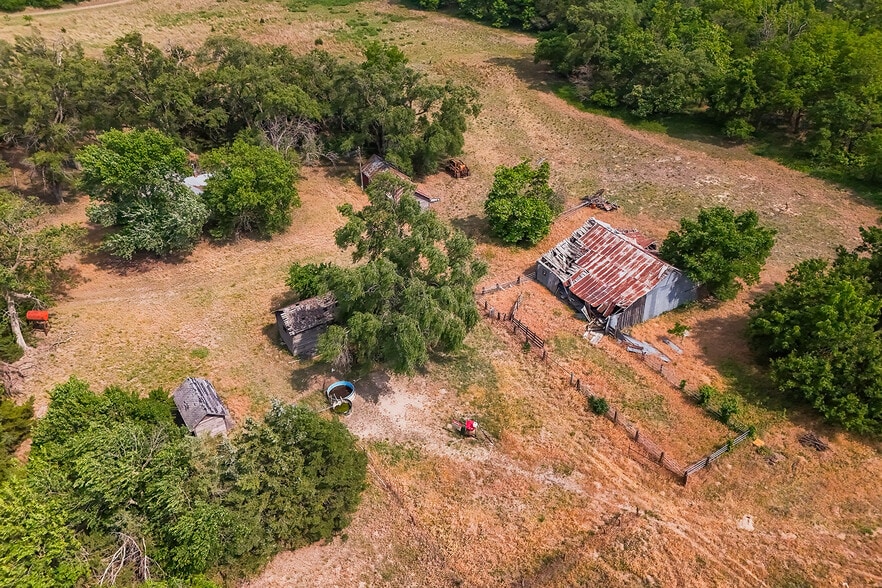 More Photos Of 9111 Long View Road, Burrton Land For Sale