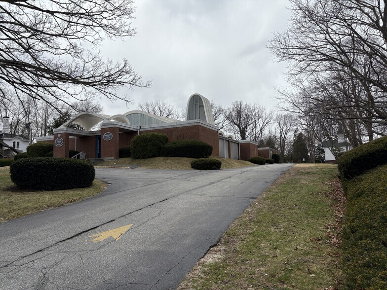 More Photos Of 248 Broadway, Norwich Religious Facility For Sale