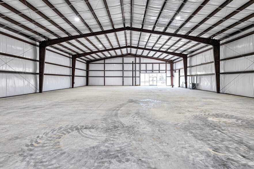 More Photos Of 11555 Gaston, Katy Industrial For Lease