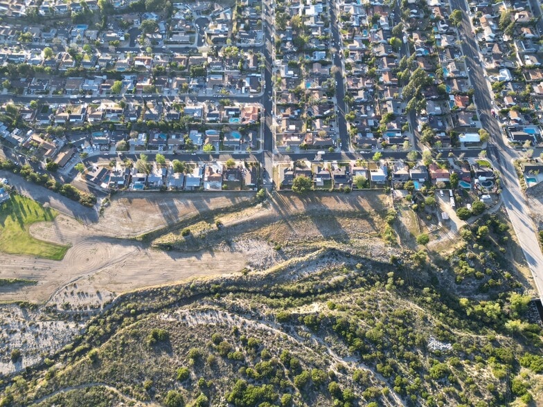 More Photos Of 12451 Gridley Ave, Sylmar Land For Sale