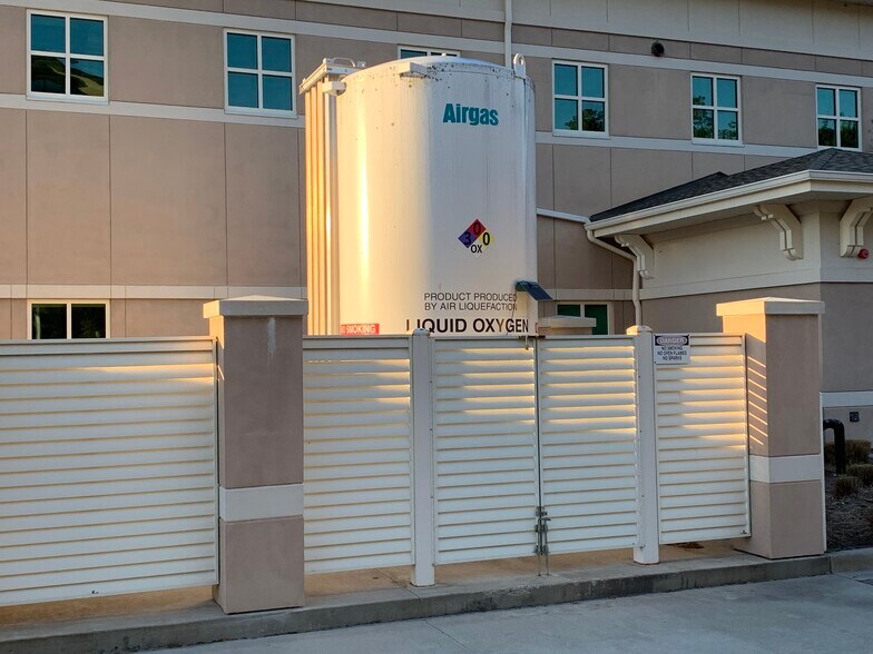 More Photos Of 75 Baylor Dr, Bluffton Medical For Lease