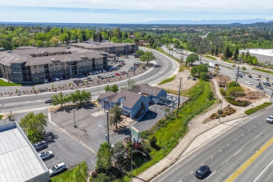 More Photos Of 30 Hilltop Dr, Redding Carwash For Lease