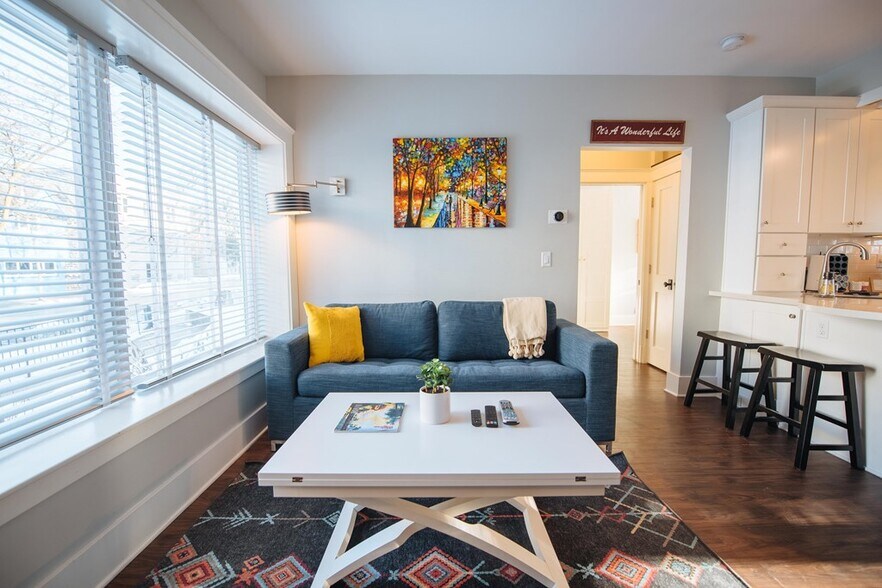 More Photos Of 219 Kentucky St, Sturgeon Bay Specialty For Sale