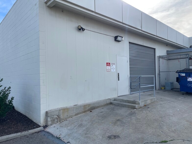 More Photos Of 790 N Johnson Ave, El Cajon Freestanding For Sale