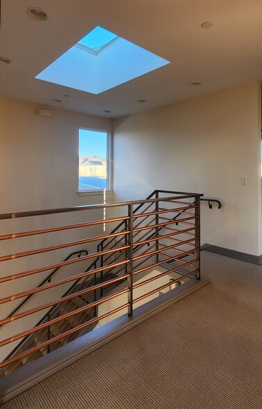 More Photos Of 2145 Keith St, San Francisco Office For Lease