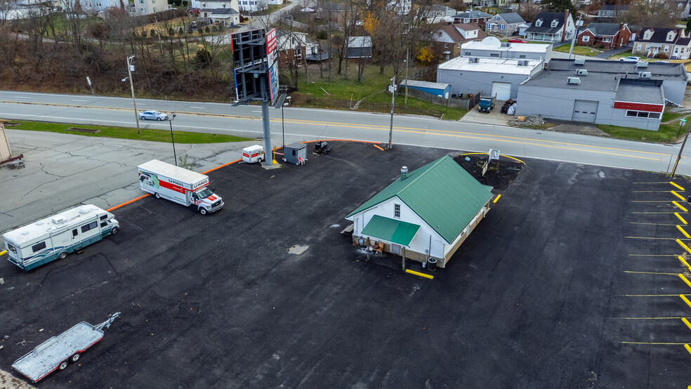 More Photos Of 702 Industrial Blvd, Latrobe Freestanding For Sale