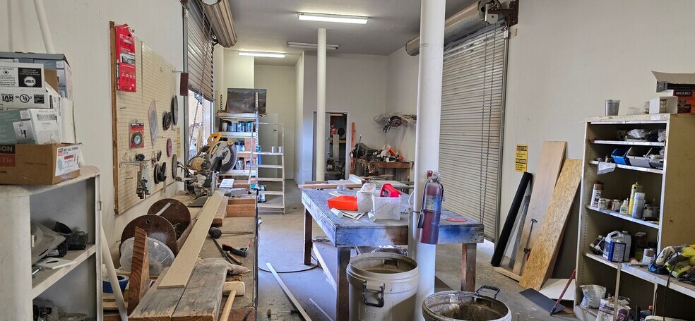 More Photos Of 2935 E Benson Hwy, Tucson Manufacturing For Sale