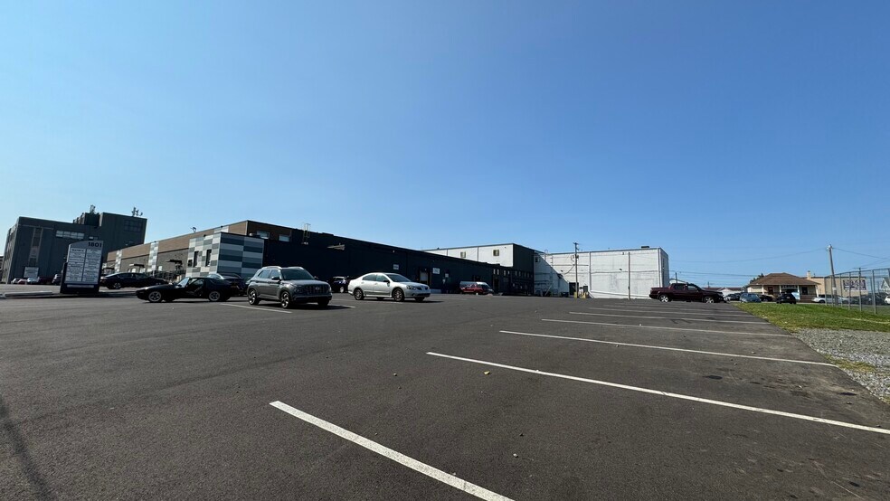 More Photos Of 1727-1801 Union Blvd, Allentown Warehouse For Lease