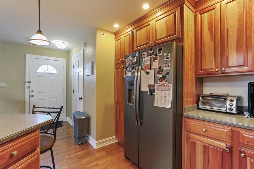 More Photos Of 14111-14113 Pennsylvania Ave, Hagerstown Freestanding For Sale