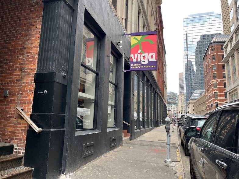 Primary Photo Of 133 Pearl St, Boston Storefront Retail Office For Sale