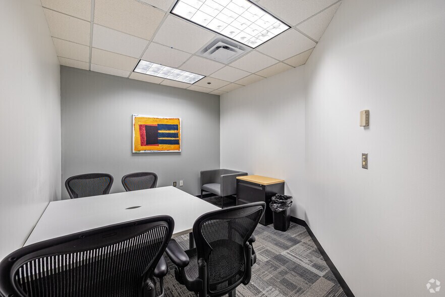 More Photos Of 6802 Paragon Pl, Richmond Coworking Space