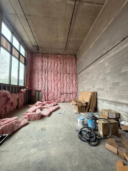 More Photos Of 421 E 19th St, Bloomington Multifamily For Sale