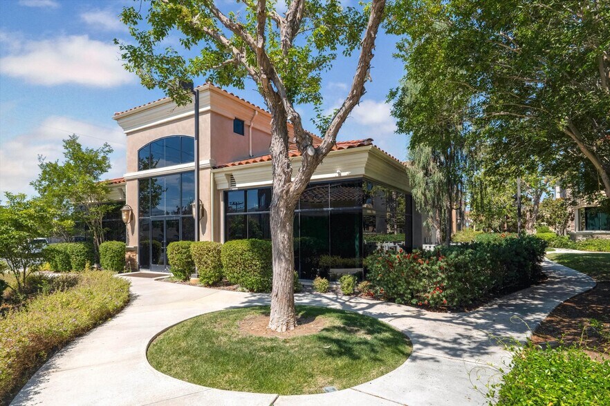 More Photos Of 3215 Old Conejo Rd, Newbury Park Medical For Sale