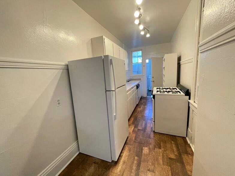 More Photos Of 620 14th St, Sacramento Apartments For Sale