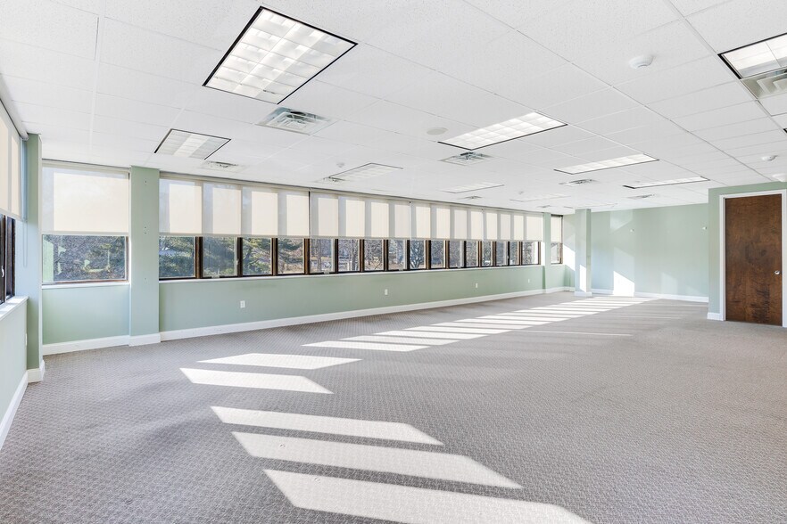 More Photos Of 200 E Eckerson Rd, New City Medical For Lease