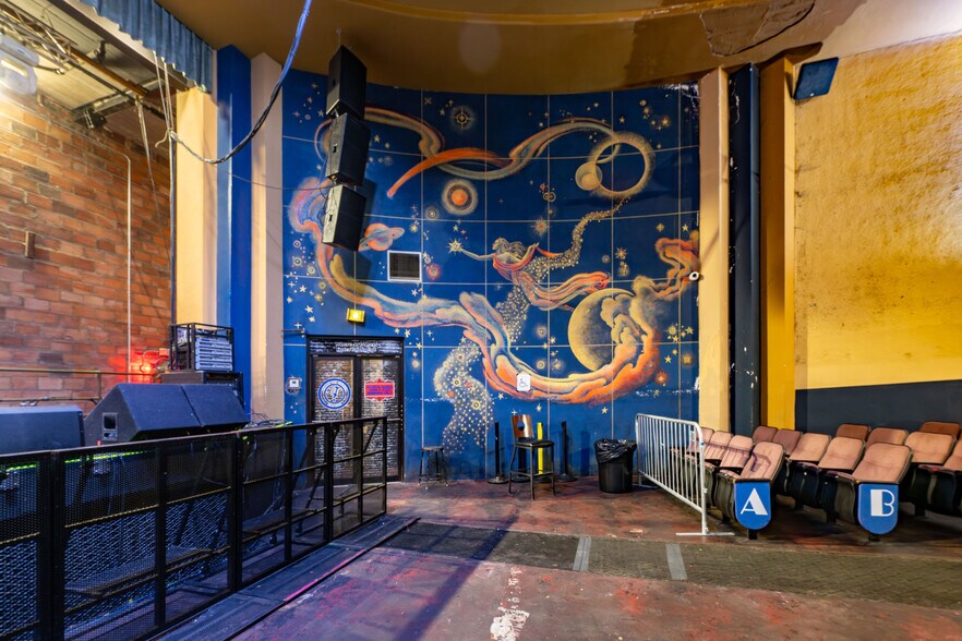 More Photos Of 230 Main St, Hobart Movie Radio TVStudio For Sale