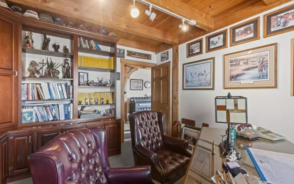 More Photos Of 212 Idaho St, Farrell Manufacturing For Sale