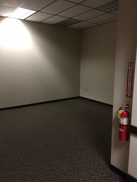 More Photos Of 4560 Atwater Ct, Buford Unknown For Lease