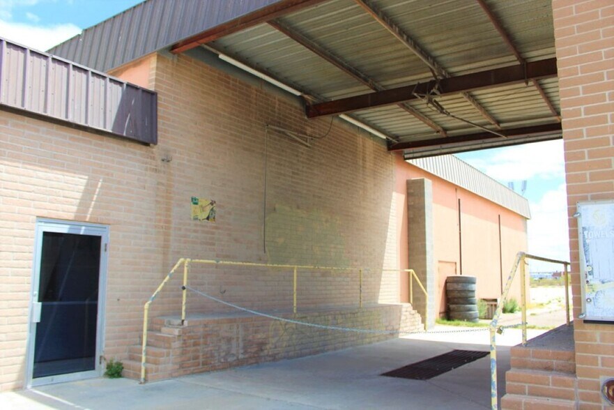 More Photos Of 2401 W Hornbeck Blvd, Fort Stockton Carwash For Sale