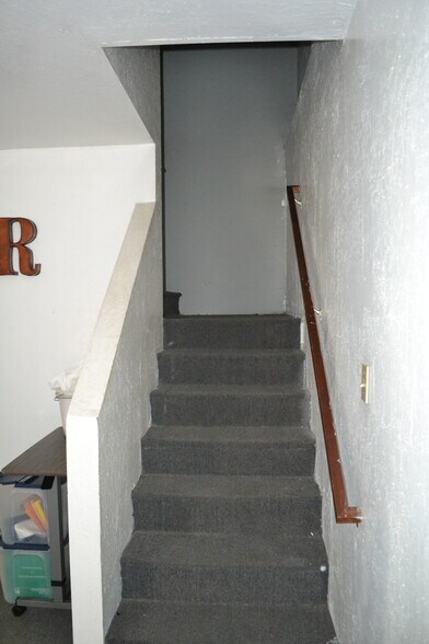 More Photos Of 3250 Monier Cir, Rancho Cordova Manufacturing For Sale